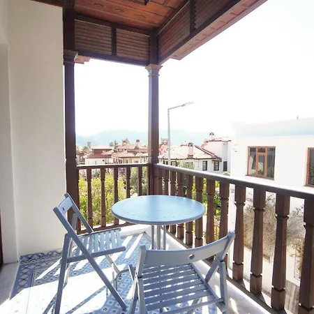 Alp Mandalin * Akyaka (Mugla)