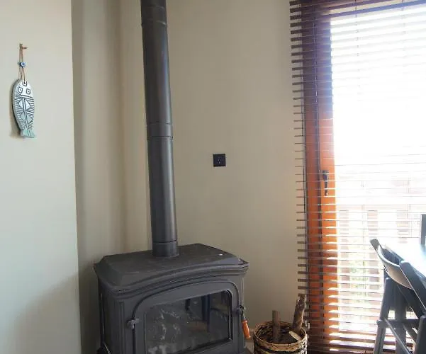 Alp Mandalin * אקיאקה